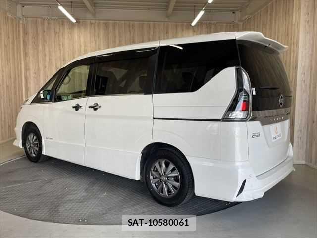 Nissan SERENA 2018-03 6912409-21