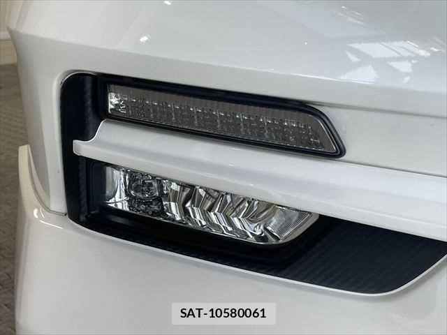 Nissan SERENA 2018-03 6912409-27