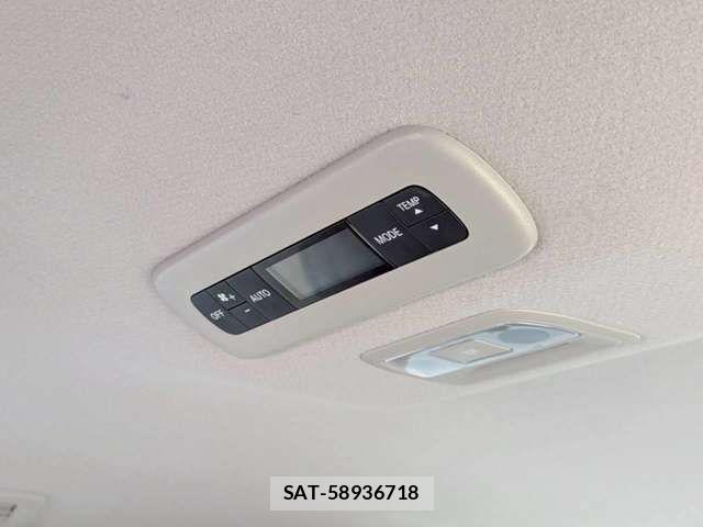Nissan SERENA 2023-06 6912369-12