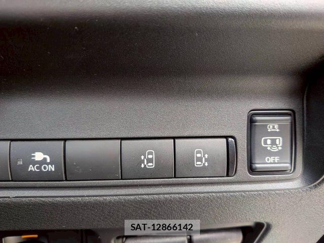 Nissan SERENA 2023-09 6912366-12