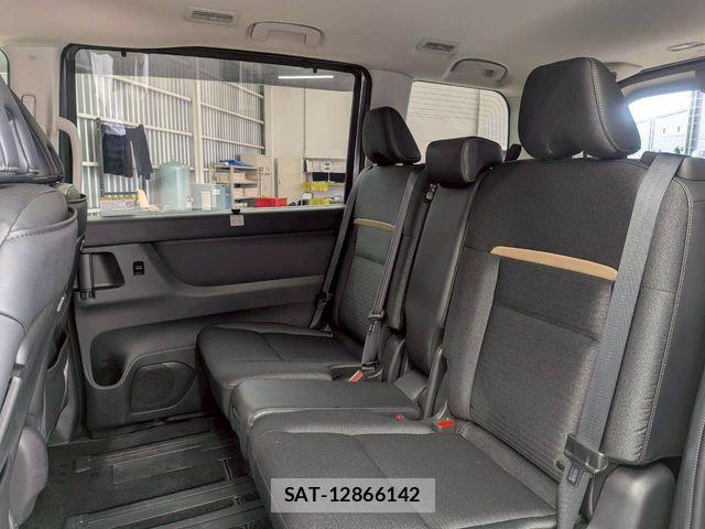 Nissan SERENA 2023-09 6912366-19