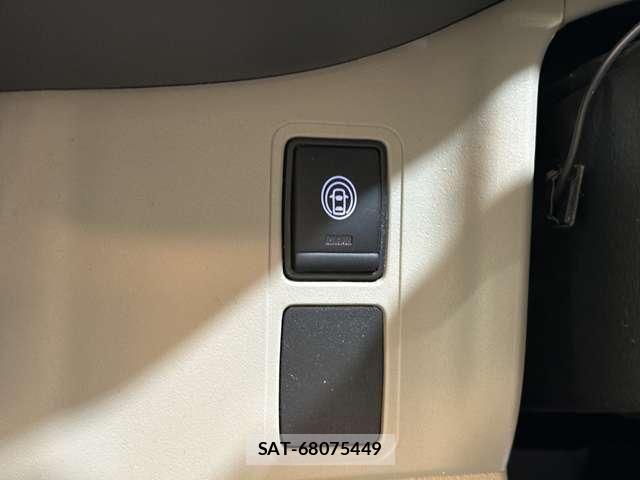 Nissan SERENA 2021-02 6912408-15
