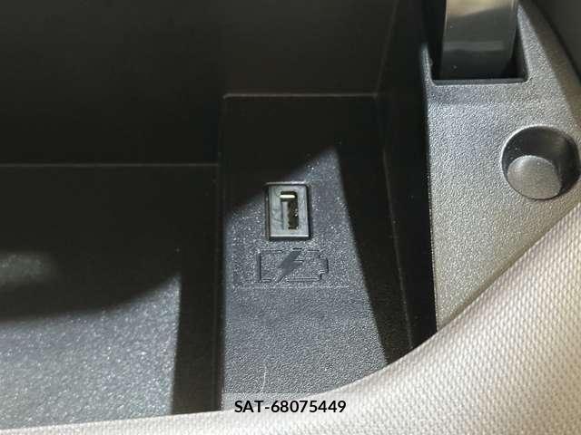 Nissan SERENA 2021-02 6912408-27