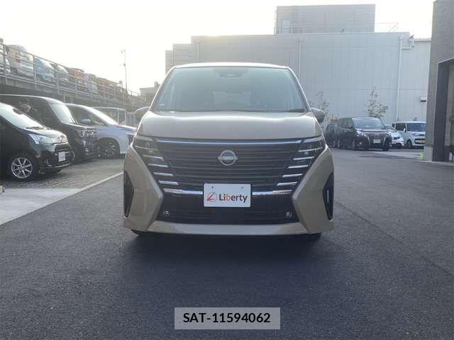 Nissan SERENA 2023-10 6912356-7