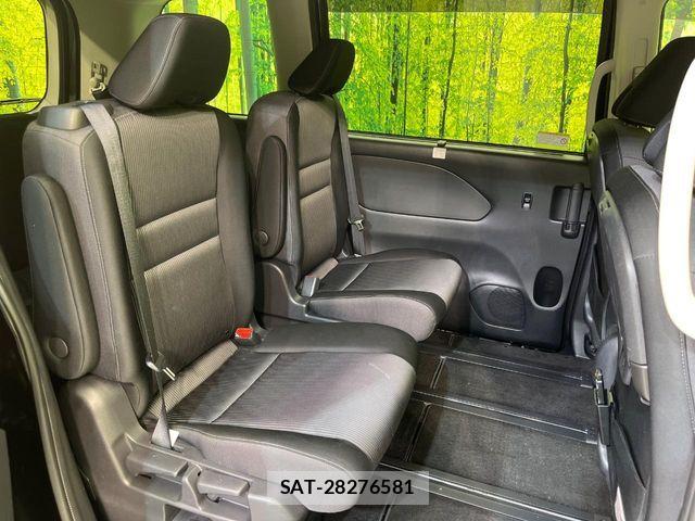 Nissan SERENA 2022-10 6912375-9