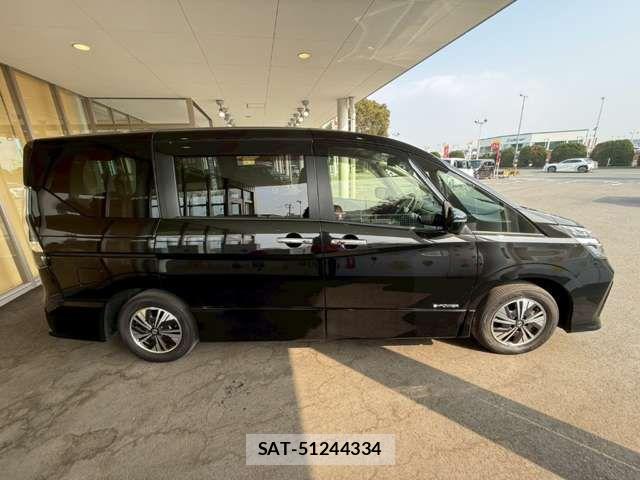 Nissan SERENA 2021-06 6912397-11
