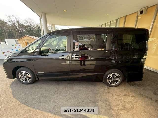 Nissan SERENA 2021-06 6912397-12