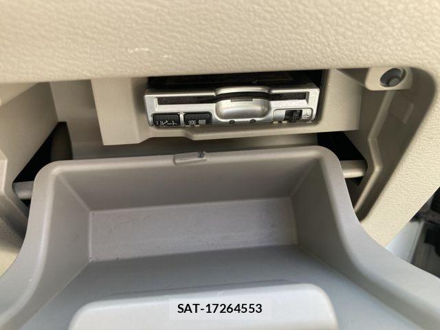 Nissan SERENA 2017-12 6912421-18