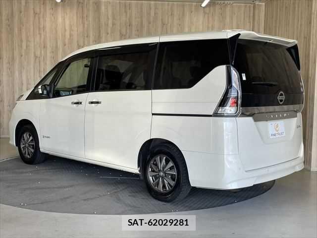 Nissan SERENA 2019-04 6912419-20