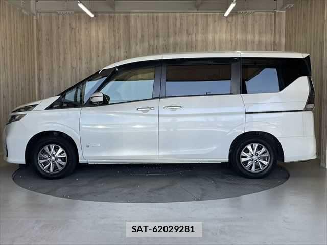 Nissan SERENA 2019-04 6912419-21