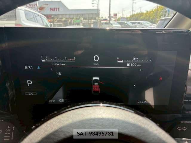 Nissan SERENA 2023-03 6912382-13