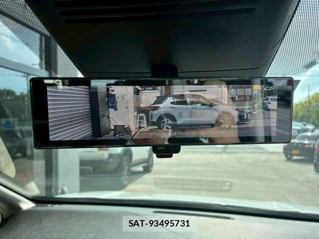 Nissan SERENA 2023-03 6912382-3