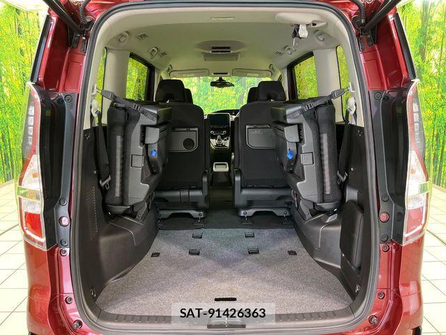 Nissan SERENA 2019-08 6912406-10