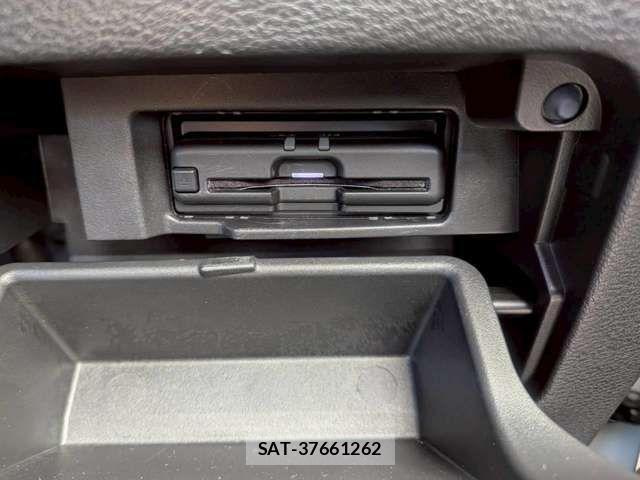 Nissan SERENA 2022-07 6912385-10