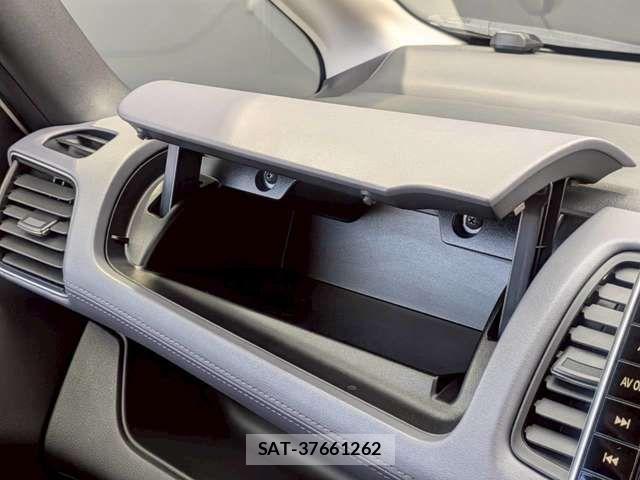 Nissan SERENA 2022-07 6912385-16