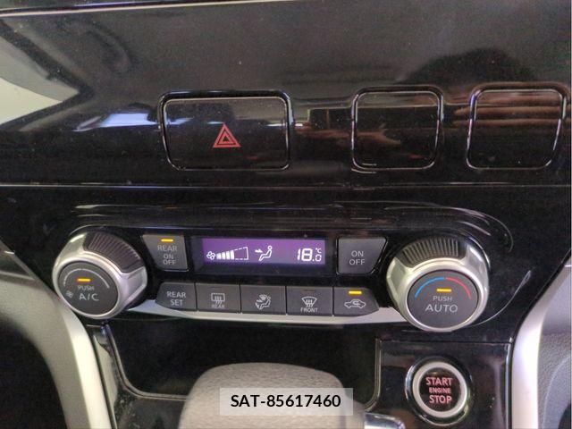 Nissan SERENA 2017-02 6912418-11