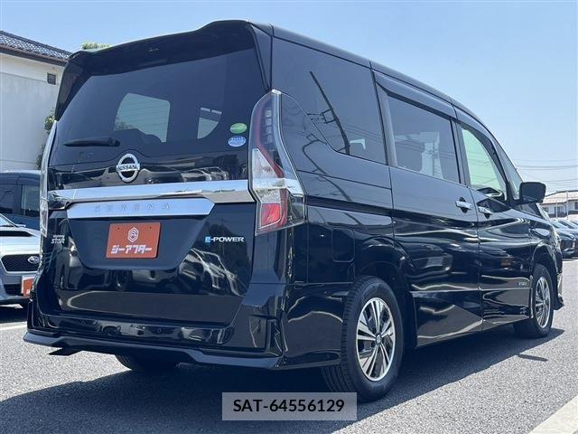 Nissan SERENA 2021-03 6912404-22