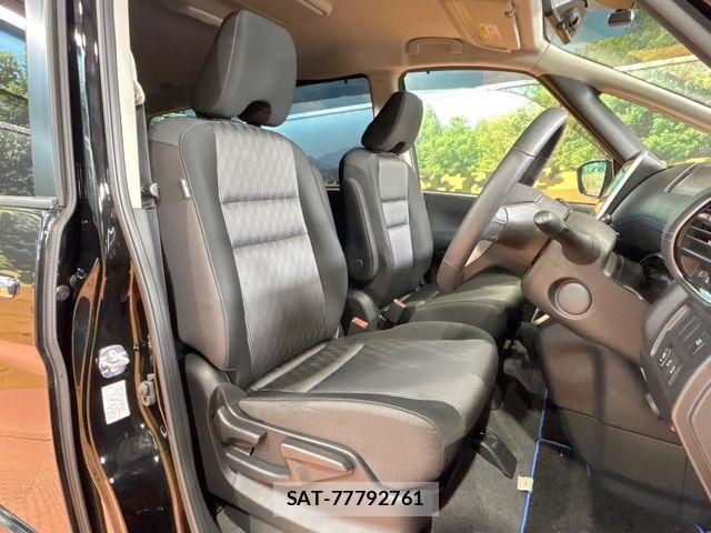 Nissan SERENA 2021-07 6912376-8