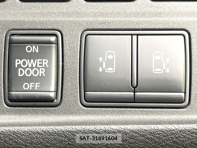 Nissan SERENA 2019-07 6912402-5