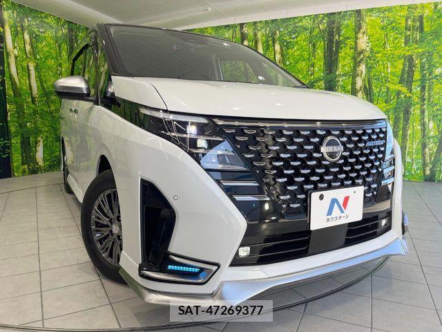 Nissan SERENA 2023-06 6912354-12