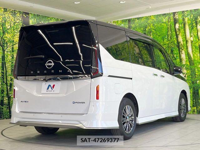 Nissan SERENA 2023-06 6912354-16