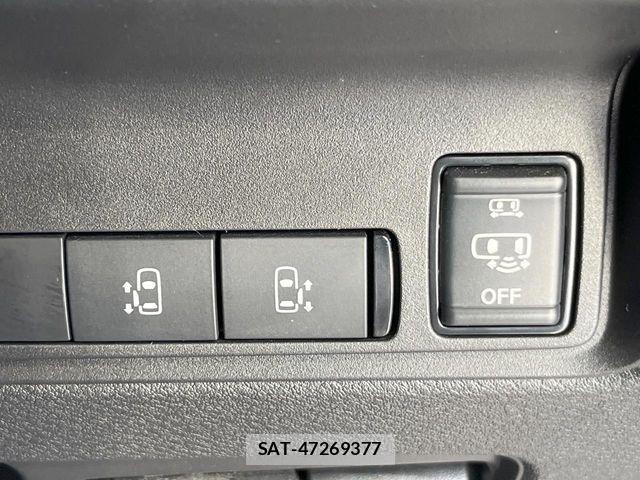 Nissan SERENA 2023-06 6912354-4
