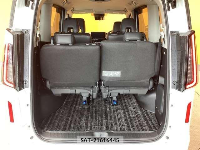 Nissan SERENA 2023-11 6912353-15