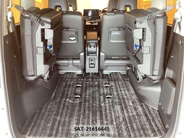 Nissan SERENA 2023-11 6912353-16