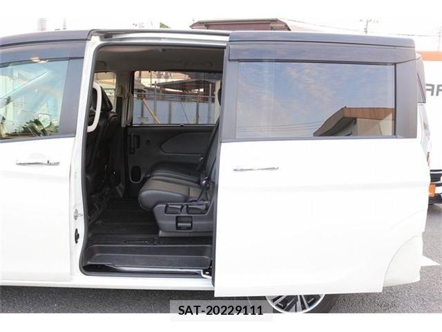 Nissan SERENA 2021-06 6912416-29