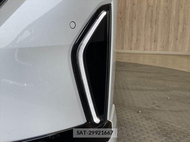 Nissan SERENA 2023-05 6912371-14