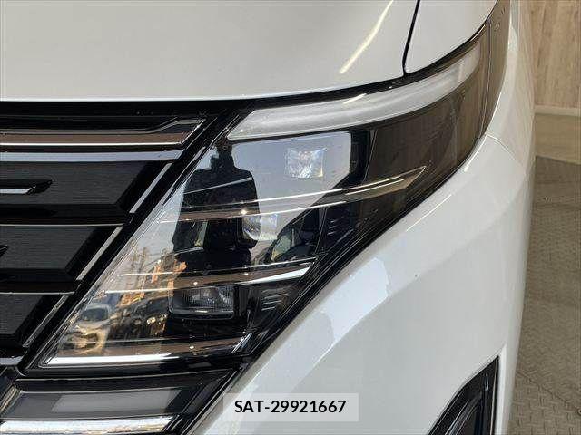Nissan SERENA 2023-05 6912371-23