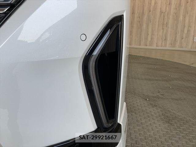 Nissan SERENA 2023-05 6912371-24