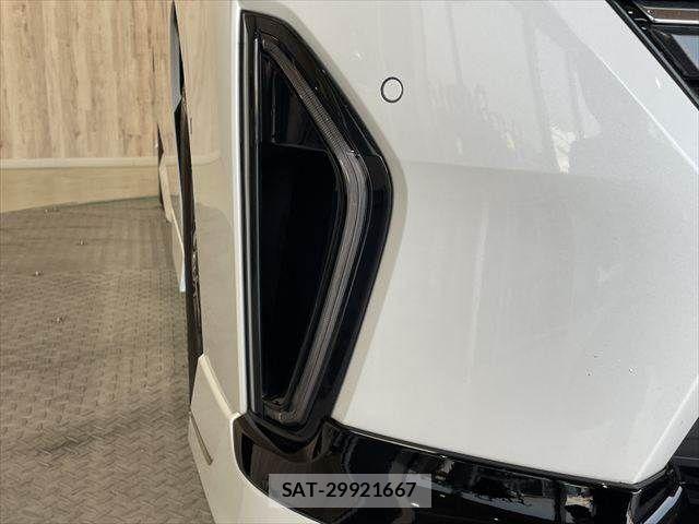 Nissan SERENA 2023-05 6912371-26