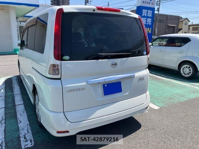 Nissan SERENA 2010-05 6912445-5