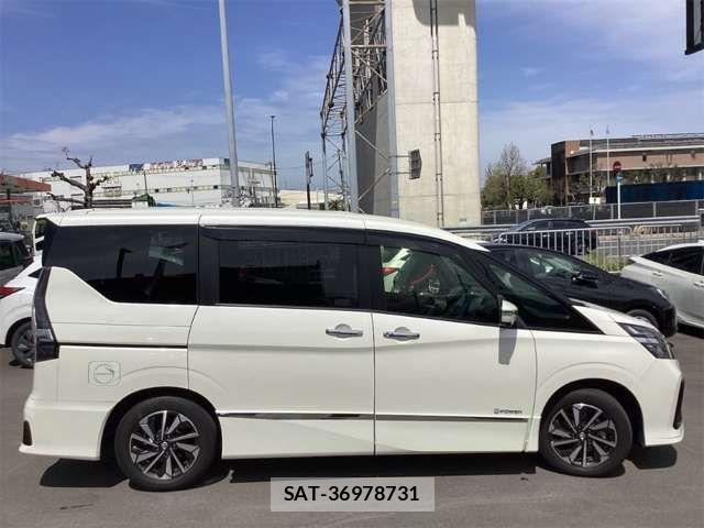 Nissan SERENA 2022-03 6912378-10