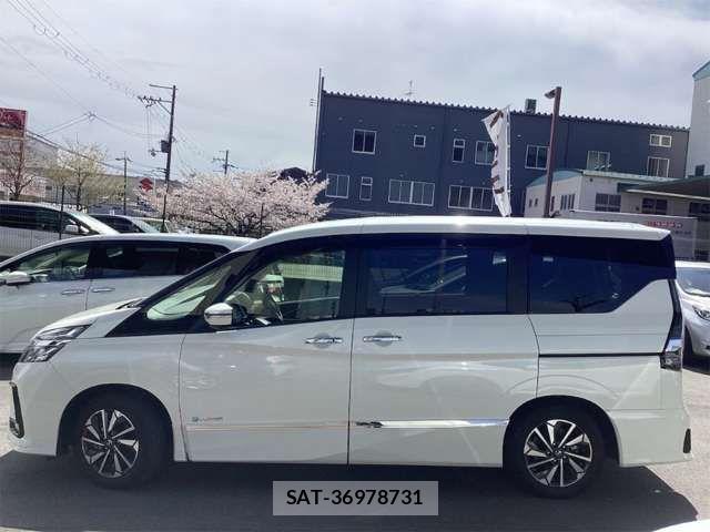 Nissan SERENA 2022-03 6912378-6