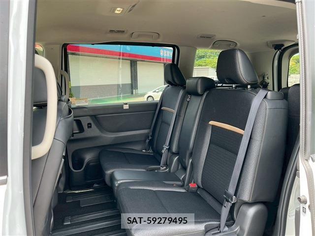 Nissan SERENA 2024-06 6912374-14