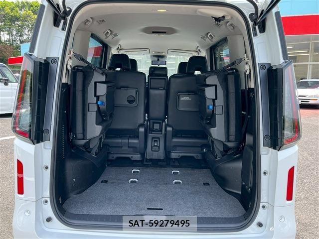 Nissan SERENA 2024-06 6912374-16