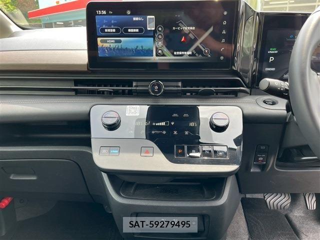 Nissan SERENA 2024-06 6912374-26