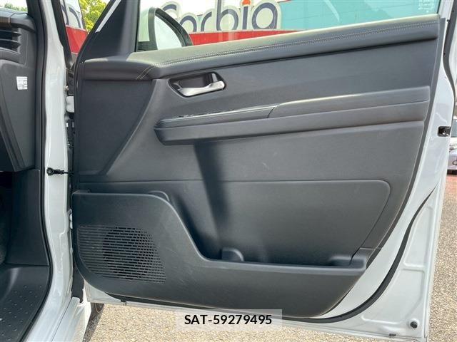 Nissan SERENA 2024-06 6912374-27