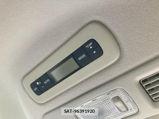 Nissan SERENA 2012-05 6912440-14
