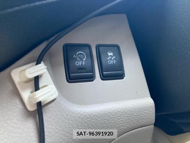 Nissan SERENA 2012-05 6912440-20