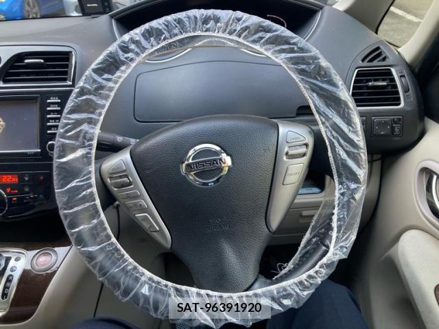 Nissan SERENA 2012-05 6912440-21
