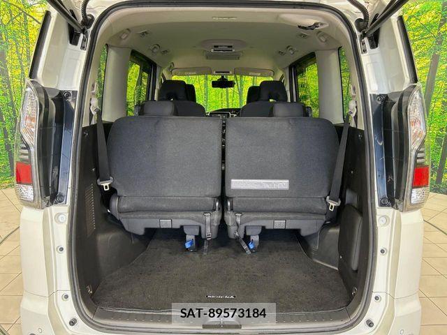 Nissan SERENA 2018-06 6912413-10