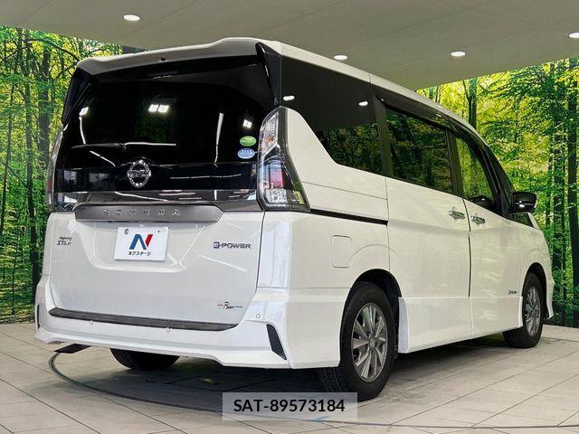 Nissan SERENA 2018-06 6912413-17