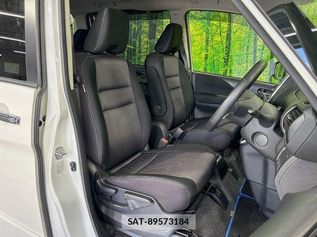 Nissan SERENA 2018-06 6912413-7