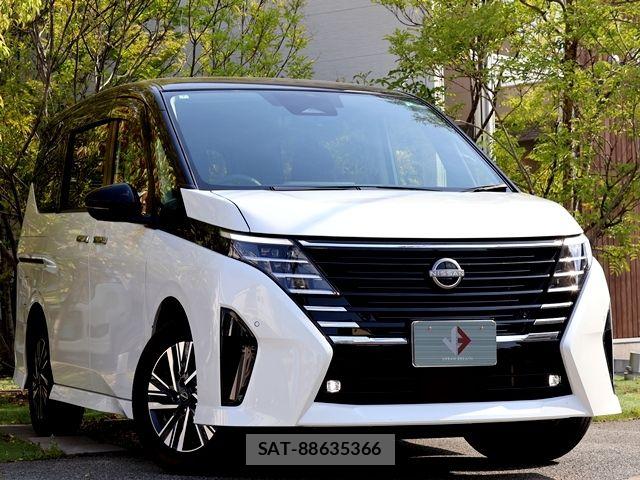 Nissan SERENA 2024-07 6912355-4