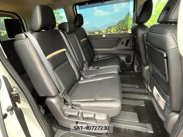 Nissan SERENA 2023-05 6912365-8