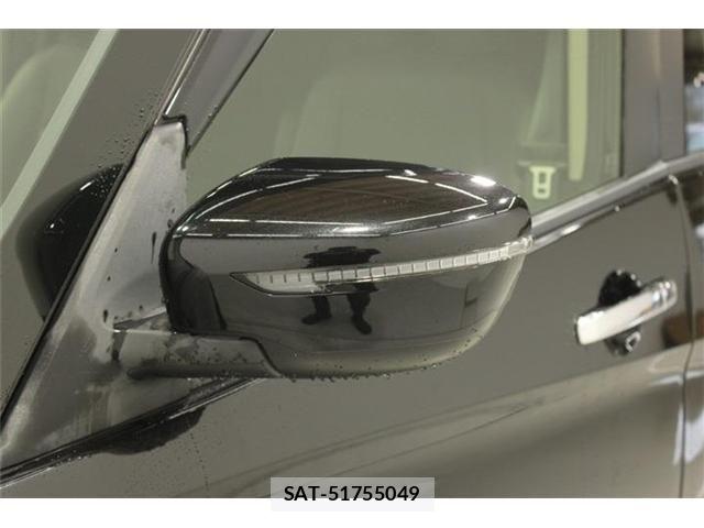 Nissan SERENA 2021-10 6912411-19