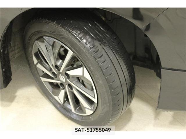 Nissan SERENA 2021-10 6912411-26
